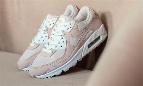 nike air max women paars leer|Nike Air Max foot locker.